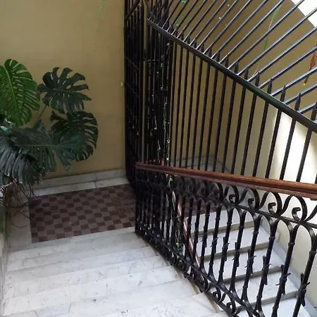 Chiara شقة روما